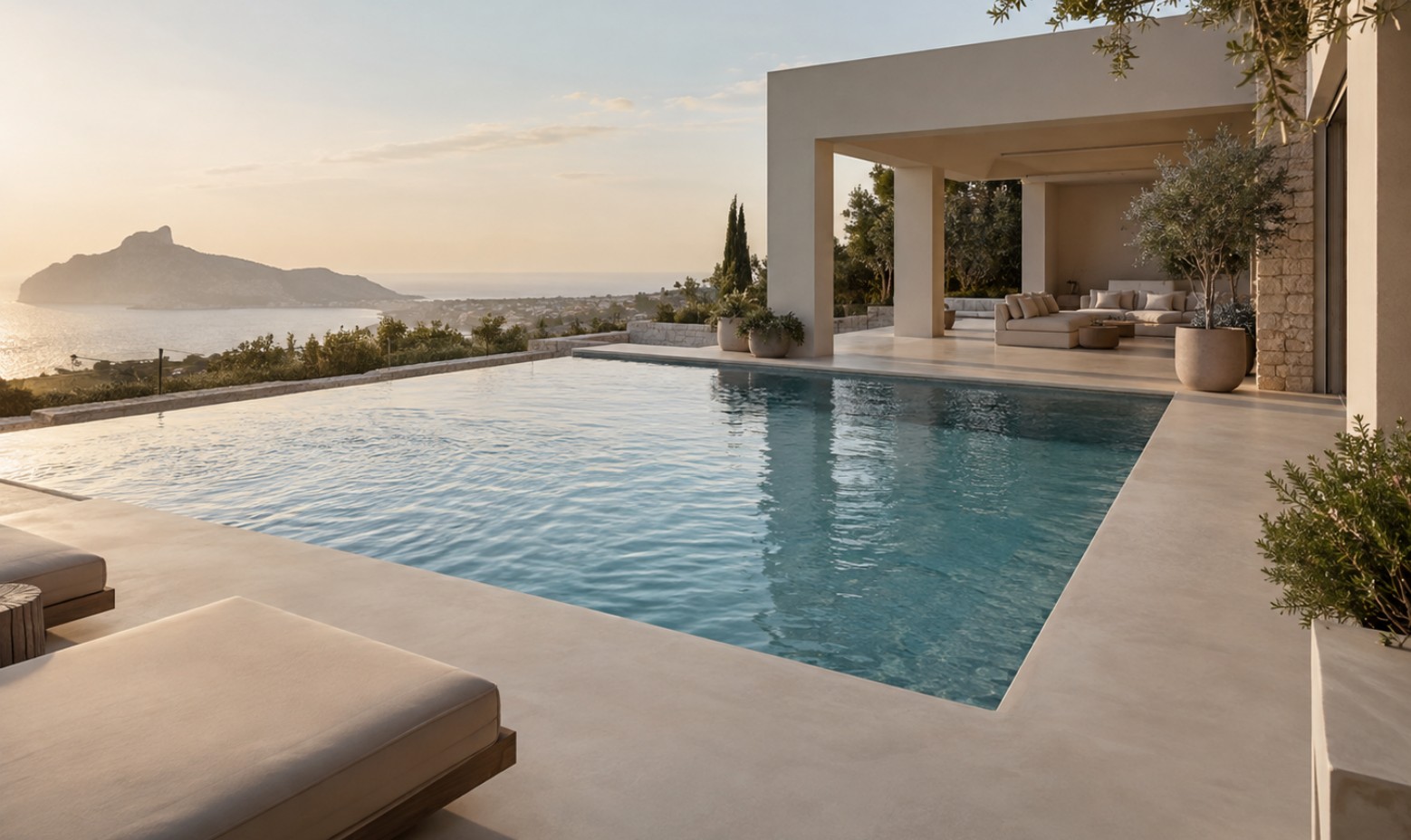 Zona de piscina revestida con microcemento